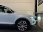 Volkswagen T-Roc 1.5 TSI Sport R-Line Pano, ACC, Apple Carplay, LED, Virtual Cockpit, Stoelverwarming, Lane-Assist, Parkeersensor