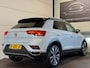Volkswagen T-Roc 1.5 TSI Sport R-Line Pano, ACC, Apple Carplay, LED, Virtual Cockpit, Stoelverwarming, Lane-Assist, Parkeersensor