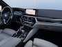 BMW 5-Serie 520i Corporate Lease High Executive Automaat Schuifdak/Apple Carplay.
