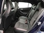 Mercedes-Benz GLA 180 Business Solution AMG | Panoramadak | Achteruitrijcamera | Parkeersensoren | Stoelverwarming | Lichtmetalen Velgen | Trekhaak |