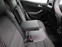 Mercedes-Benz GLA 180 Business Solution AMG | Panoramadak | Achteruitrijcamera | Parkeersensoren | Stoelverwarming | Lichtmetalen Velgen | Trekhaak |