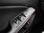 Mercedes-Benz GLA 180 Business Solution AMG | Panoramadak | Achteruitrijcamera | Parkeersensoren | Stoelverwarming | Lichtmetalen Velgen | Trekhaak |