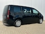 Hyundai Staria Dubbel Cabine UNIEK! | Dubbele Cabine | Trekhaak 1500 KG Trekgewicht | Navigatie | Airco Automatisch | +