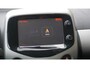 Toyota Aygo 1.0 VVT-i 69pk x-play 5Drs Airco Navi Cruise Control 15inch LM A-Camera *NL auto*