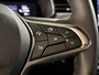 Renault Clio 145PK E-Tech Full Hybrid Techno Automaat | Digital Cockpit | 9,3" Navi | Climate Control | Apple CarPlay/Android Auto | Camera | Cruise Control | Armsteun | Lichtmetalen Velgen Hoogglans Zwart |
