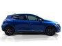 Renault Clio 145PK E-Tech Full Hybrid Techno Automaat | Digital Cockpit | 9,3" Navi | Climate Control | Apple CarPlay/Android Auto | Camera | Cruise Control | Armsteun | Lichtmetalen Velgen Hoogglans Zwart |