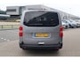 Toyota ProAce Electric LONG EXTRA RANGE DYNAMIC 75KWH 8-PERSOONS ROLSTOELAUTO VERLAAGD-INBOUW-OPRIJPLAAT 2x SCHUIFDEUR