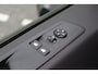 Toyota ProAce Electric LONG EXTRA RANGE DYNAMIC 75KWH 8-PERSOONS ROLSTOELAUTO VERLAAGD-INBOUW-OPRIJPLAAT 2x SCHUIFDEUR