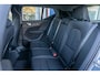 Volvo XC40 1.5 T3 Momentum | Achteruitrijcamera | Cruise control | Vooruitverwarming | Parkeersensoren Voor/Achter | elektrisch verstelbare spiegles | Achteruitrijcamera | Buitenspiegels elektrisch inklapbaar | Cruise control