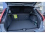 Volvo XC40 1.5 T3 Momentum | Achteruitrijcamera | Cruise control | Vooruitverwarming | Parkeersensoren Voor/Achter | elektrisch verstelbare spiegles | Achteruitrijcamera | Buitenspiegels elektrisch inklapbaar | Cruise control