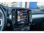 Volvo XC40 1.5 T3 Momentum | Achteruitrijcamera | Cruise control | Vooruitverwarming | Parkeersensoren Voor/Achter | elektrisch verstelbare spiegles | Achteruitrijcamera | Buitenspiegels elektrisch inklapbaar | Cruise control