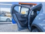 Volvo XC40 1.5 T3 Momentum | Achteruitrijcamera | Cruise control | Vooruitverwarming | Parkeersensoren Voor/Achter | elektrisch verstelbare spiegles | Achteruitrijcamera | Buitenspiegels elektrisch inklapbaar | Cruise control
