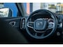 Volvo XC40 1.5 T3 Momentum | Achteruitrijcamera | Cruise control | Vooruitverwarming | Parkeersensoren Voor/Achter | elektrisch verstelbare spiegles | Achteruitrijcamera | Buitenspiegels elektrisch inklapbaar | Cruise control