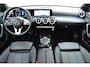 Mercedes-Benz A-klasse 180 Business Solution Luxury | Panoramadak | Sfeerverlichting | Leder
