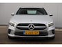 Mercedes-Benz A-klasse 200 Business Solution Automaat Half Leder Full LED Sportstoelen Widescreen Carplay Android Navigatie Achteruitrijcamera Clima Cruise 19 inch AMG Look Velgen Nieuwe Banden! Stoelverwarming