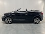 Volkswagen T-Roc Cabrio 1.5 TSI R-Line / AUTOMAAT/ LEER/ 2X R-LINE/ CAMERA/ APP-CONNECT/ ACC/ STUUR+STOELVERWARM./ DODEHOEK/ KEYLESS/ DIGITAL DASH/ RIJ-MODI/ NAVI/ DAB/ CLIMA/ IQ.LIGHT/ 18'' LMV