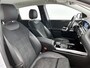 Mercedes-Benz B-klasse 250 e | AMG-Line | Achteruitrijcamera | Dodehoekassistent | Multispaaks Velgen | Inclusief 24 maanden MB Certified garantie voor Europa.