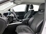 Mercedes-Benz B-klasse 250 e | AMG-Line | Achteruitrijcamera | Dodehoekassistent | Multispaaks Velgen | Inclusief 24 maanden MB Certified garantie voor Europa.