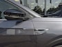 Volkswagen T-Cross 1.0 TSI R-Line | Navigatie | Afneembare Trekhaak | Stoelverwarming | Camera |