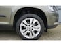 Skoda Yeti 1.2 TSI 105pk DSG Outdoor Outdoor & Elegance Leder/Alcantara Xenon 17inch LM Navi 43897km!