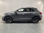 Volkswagen T-Roc 1.5 TSI R-Line / AUTOMAAT/ PANO/ BLACK-STYLE/ CAMERA/ STUUR+STOELVERWARM./ APP-CONNECT/ ACC/ ELEK.ACHTERKLEP/ KEYLESS/ DODEHOEK/ DIGITAL DASH/ DAB/ CLIMA/ LED/ 19'' LMV