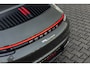 Porsche 911 Cabrio 992 3.0 Carrera, Aventurijn groen, PASM, Sportstoelen, Camera!