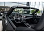 Porsche 911 Cabrio 992 3.0 Carrera, Aventurijn groen, PASM, Sportstoelen, Camera!