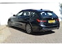 BMW 3-Serie Touring 330i Plus-Edition M pakket Pano M-sport Leder