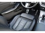 BMW 3-Serie Touring 330i Plus-Edition M pakket Pano M-sport Leder
