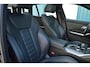 BMW 3-Serie Touring 330i Plus-Edition M pakket Pano M-sport Leder