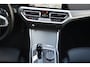 BMW 3-Serie Touring 330i Plus-Edition M pakket Pano M-sport Leder