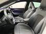 CUPRA Leon 1.4 e-Hybrid Performance / AUTOMAAT/ PANO/ PARK.SENSOR.V+A/ CAMERA/ FULL LINK/ CRUISE/ STUUR+STOELVERWARM./ KEYLESS/ DIGITAL DASH/ RIJ-MODI/ NAVI/ DAB/ CLIMA/ LED/ 18'' LMV