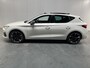 CUPRA Leon 1.4 e-Hybrid Performance / AUTOMAAT/ PANO/ PARK.SENSOR.V+A/ CAMERA/ FULL LINK/ CRUISE/ STUUR+STOELVERWARM./ KEYLESS/ DIGITAL DASH/ RIJ-MODI/ NAVI/ DAB/ CLIMA/ LED/ 18'' LMV