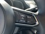 Mazda 2 1.5 Skyactiv-G Luxury | Leer | Apple/Android | Stoel- en stuurverwarming | PDC | Cruise | ECC | Navi