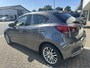 Mazda 2 1.5 Skyactiv-G Luxury | Leer | Apple/Android | Stoel- en stuurverwarming | PDC | Cruise | ECC | Navi