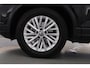 Volkswagen T-Roc 1.5 TSI 150pk DSG | Afn. Trekhaak | Navi | Apple CarPlay | PDC V+A | Stoelverw. | LED | Adapt. Cruise