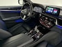 BMW 5-Serie 530e iPerformance M-Sport Leer Sfeer CarPlay Memory