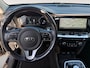 Kia Niro EV e-Niro ExecutiveLine 64 kWh | NAVI | CAMERA | LEDER | SCHUIFDAK | TREKHAAK | STUUR & STOELVERWARMING | ETC...