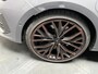 CUPRA Leon 1.4 e-Hybrid VZ Performance / AUTOMAAT/ 245 PK/  PARK.SENSOREN V+A/ CAMERA/ ACC/ STUUR+STOELVERWARM./ DODEHOEK/ KEYLESS/ DIGITAL DASH/ RIJ-MODI/ NAVI/ DAB/ CLIMA/ LED/ 19'' LMV