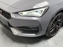 CUPRA Leon 1.4 e-Hybrid VZ Performance / AUTOMAAT/ 245 PK/  PARK.SENSOREN V+A/ CAMERA/ ACC/ STUUR+STOELVERWARM./ DODEHOEK/ KEYLESS/ DIGITAL DASH/ RIJ-MODI/ NAVI/ DAB/ CLIMA/ LED/ 19'' LMV