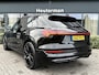 Audi E-tron 50 Quattro S Line Black/RS Stoelen/Pano/93%SOH Audi e-tron 50 Quattro S Line Black/ RS Stoelen/ Pano/ Sfeer