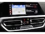 BMW 3-Serie Touring 330e PHEV | Elek. Trekhaak | Camera | Stoelverwarming | LED | Navigatie