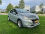 Peugeot 208 1.2 VTi Allure Panoramadak,set winterbanden