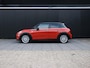 MINI Cooper 5-Deurs 1.5 Chili | AUT. | PANO-DAK | STOELVERW. | PDC | CRUISE | NAVI | APPLE CARPLAY |