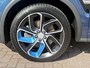 Lynk & Co 01 1.5 | 69 Km WLTP | Automaat | KeyLess | Panoramadak | Adaptive Cruise Control | Elektrische Kofferbak | CarPlay | Memory Stoelen | Infinity Audio Systeem | Stoelverwarming | Camera | Sensoren Voor + Achter |