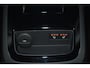 Volvo V60 T6 Plug-in hybrid AWD Plus Dark | Trekhaak | Verwarmbare voorstoelen achterbank en stuurwiel | 360 graden camera | Premium audio by Harman Kardon | Apple carplay/Android auto