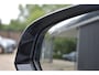 Volvo V60 T6 Plug-in hybrid AWD Plus Dark | Trekhaak | Verwarmbare voorstoelen achterbank en stuurwiel | 360 graden camera | Premium audio by Harman Kardon | Apple carplay/Android auto