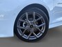 Ford Fiesta 1.0 EcoBoost Hybrid ST-Line X | NL Auto | Dealeronderhouden | Winter Pack | Driver Assistance Pack | Camera | Afneembare Trekhaak | Apple Carplay & Android Auto |