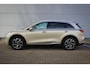 MG MGS6 EV Luxury 2WD 77 kWh // Panoramadak | Stoelverwarming + verkoeling | HUD | 360 camera | Memory | CarPlay & Android Auto | V2L | Keyless Entry