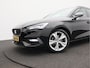 SEAT Leon Sportstourer 1.5 eTSI FR Business Intense/ lage km/ compleet!